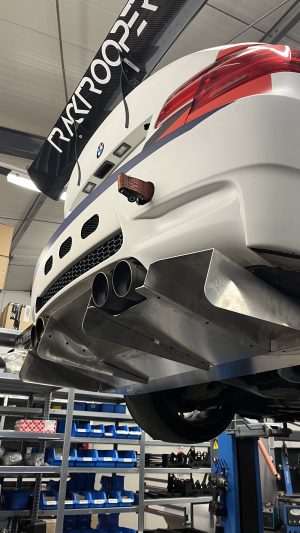 SPEED Diffusor passend für BMW M3 E92 mit Teilegutachten – Bild 2